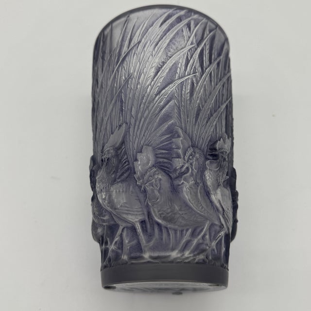 1920s Roosters and Feathers Vase by R. Lalique, 1928 For Sale - Image 5 of 16