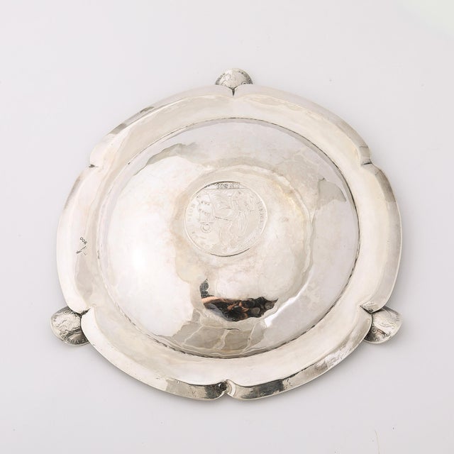 Art Deco Heavy Hand-Hammered .900 Sterling Silver Ashtray With Sculptural Coins For Sale - Image 10 of 12