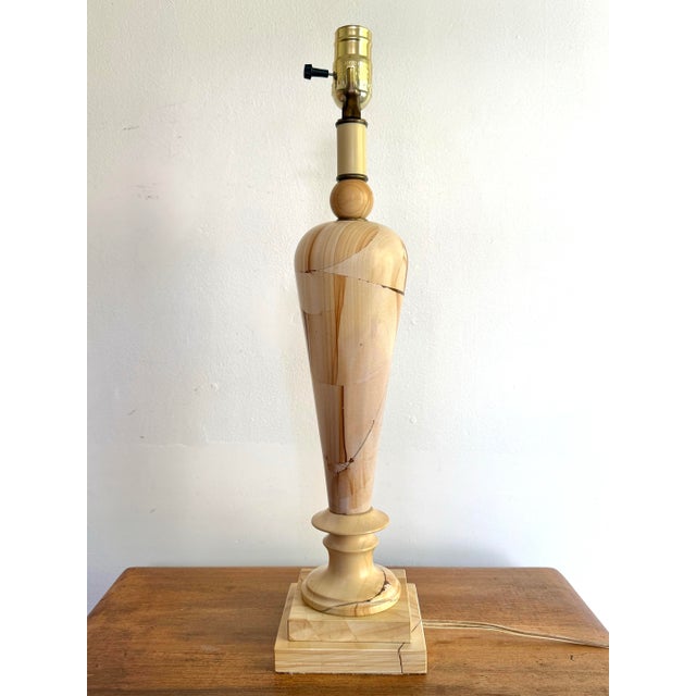 Maitland - Smith Midcentury Banded Marble Art Deco Table Lamp, Rewired For Sale - Image 4 of 8