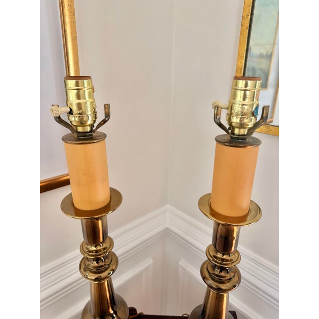 Hollywood Regency 1970s Heavy Vintage 27” Polished Brass Baluster Table Lamps - a Pair For Sale - Image 3 of 12
