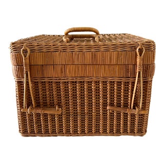Rattan & Wicker Picnic Basket With Handle For Sale