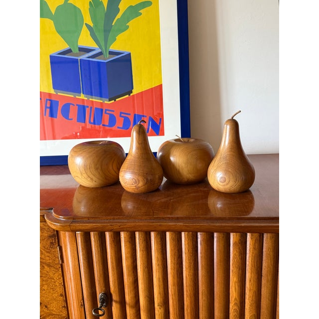 1970s Mid-Century Wooden Fruit Set in Cherry Wood, Italy 1960s For Sale - Image 5 of 10