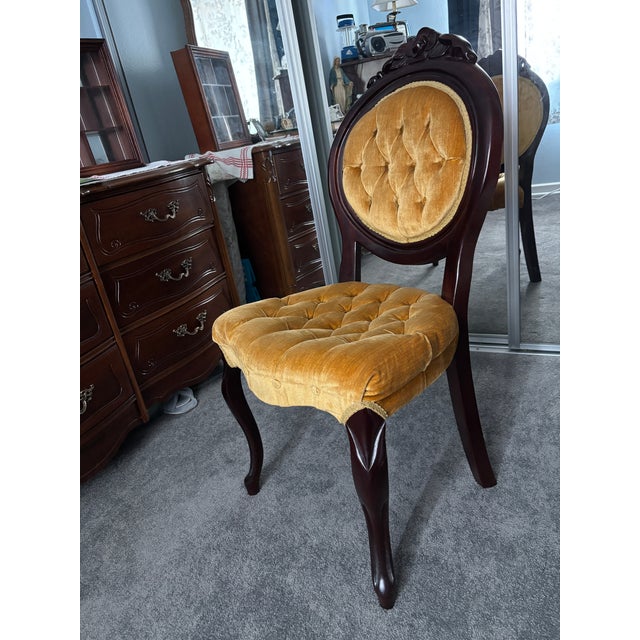 Vintage Victorian Style Dark Wood Frame Velvet Tufted Accent Chair For Sale - Image 4 of 6