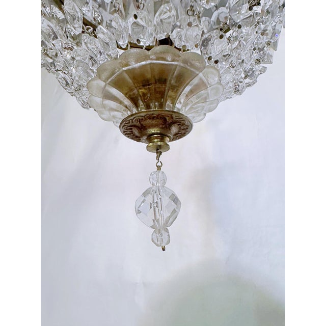 1960s Vintage Neoclassical Brass Tiered Crystal Basket Chandelier For Sale - Image 5 of 9
