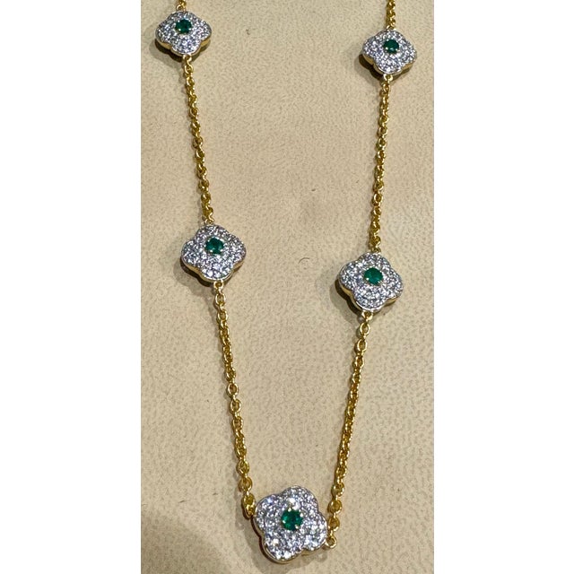 5 Clover Natural Emerald Cluster & Diamond Station Chain Necklace, 14 KYG, 17 Gm For Sale - Image 12 of 18