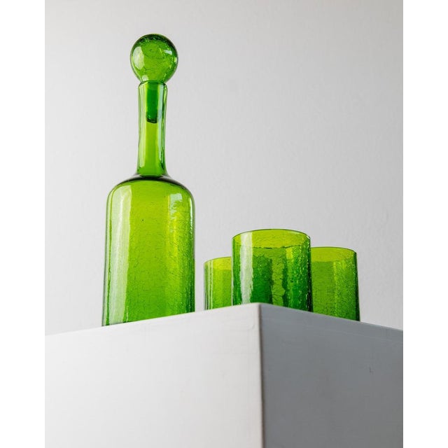 Vintage Green Crackle Murano Glass Decanter and Glasses, Italy, 1960s, Set of 4 For Sale - Image 4 of 11