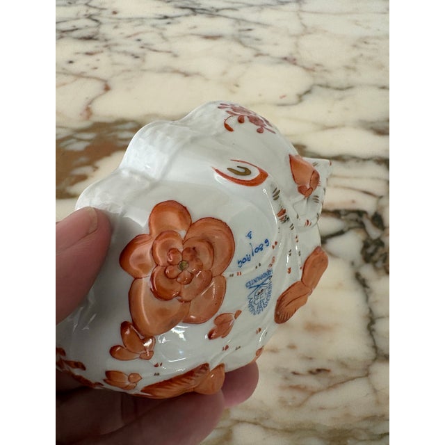Chinoiserie 20th Century Herend Chinese Bouquet Nut / Trinket Dish in Rust For Sale - Image 3 of 7