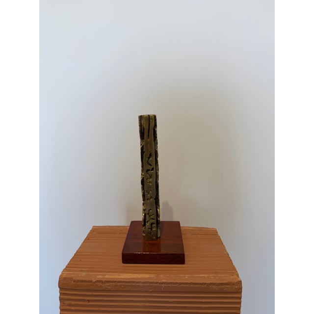 Hugo Rodrigues Abstract Brutalist Bronze Sculpture on Wood Base, Brazil 1985 For Sale - Image 6 of 16