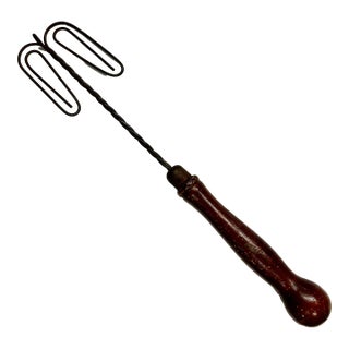 Antique Metal Egg Beater For Sale