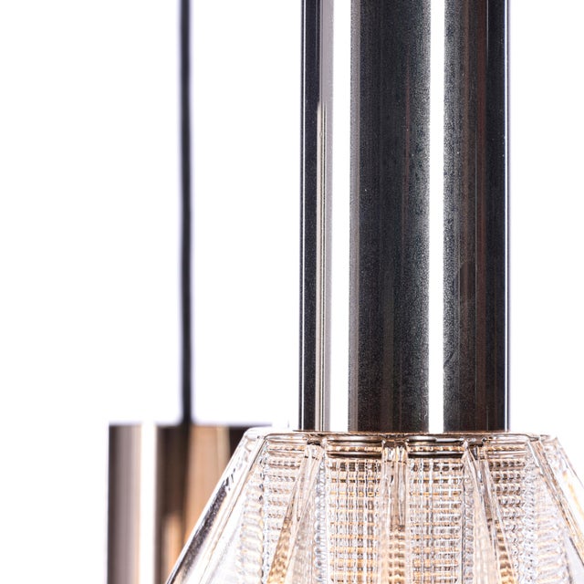 1970s Minimalist Cascade Lamp with Five Faceted Glass Shades and Chrome, 1970s For Sale - Image 5 of 8