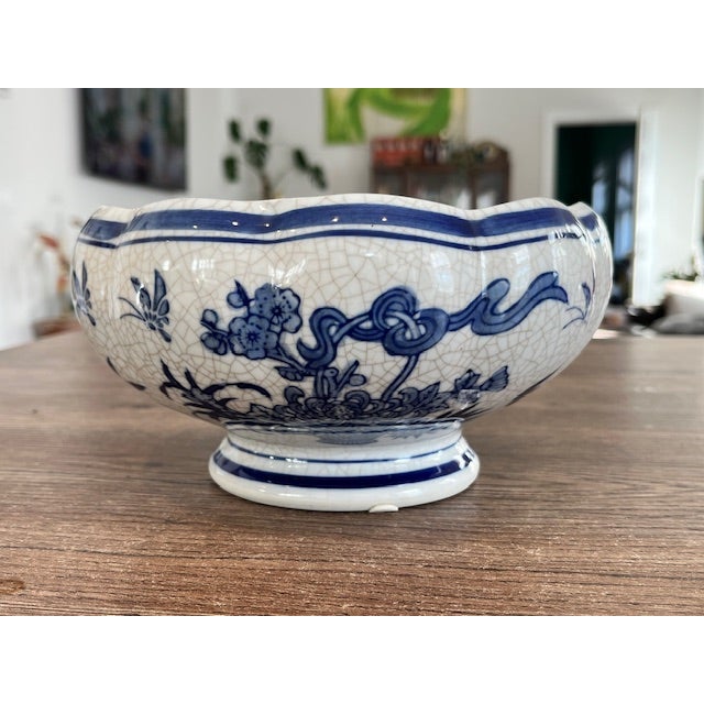 Chinese Chinese-Style Blue and White Porcelain Bowl For Sale - Image 3 of 10