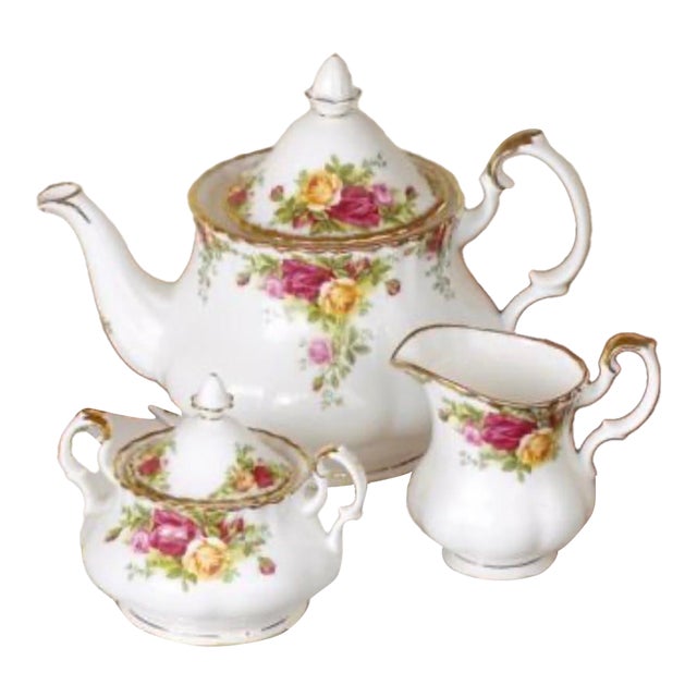 Royal Albert Old Country Roses 3 Piece Set For Sale
