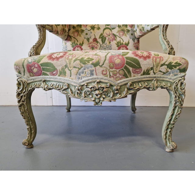 French Lounge Chair with Detailed Carvings For Sale - Image 8 of 9