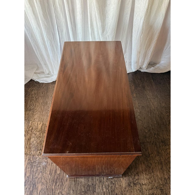 Late 19th Century Georgian Mahogany Four Drawer Chest For Sale - Image 4 of 7