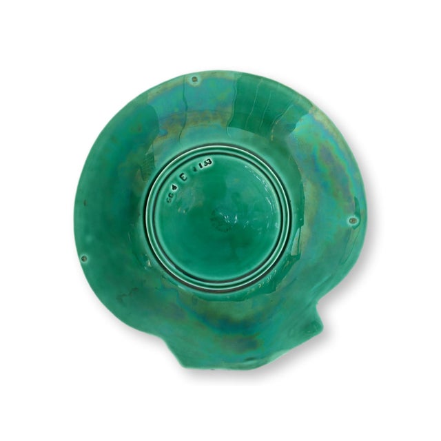 English Wedgwood Green Majolica Shell Dish For Sale - Image 3 of 3