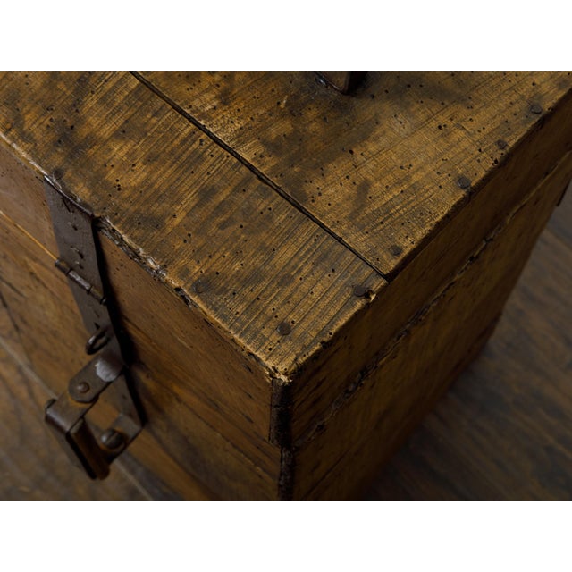 19th Century Rustic Pine or Oak Tantalus Wine Box with Metal Hardware For Sale - Image 4 of 12