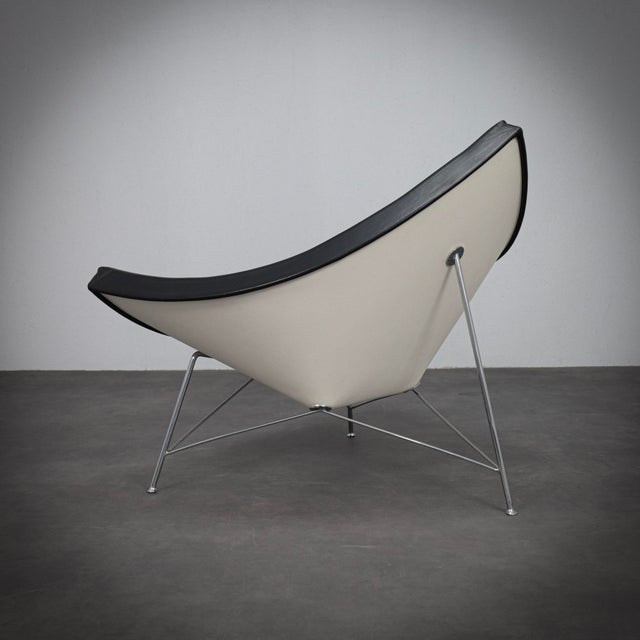 2000 - 2009 Coconut Lounge Chair in Leather by George Nelson for Vitra, 1955 For Sale - Image 5 of 11
