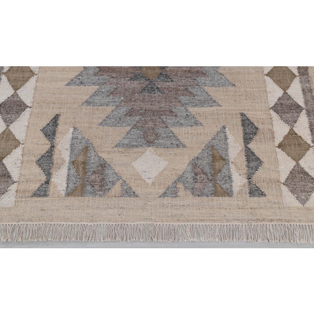 Beige Grey Wool Jute Kilim Premium Flatweave Scandinavian Rug 5x8Ft. For Sale - Image 11 of 12