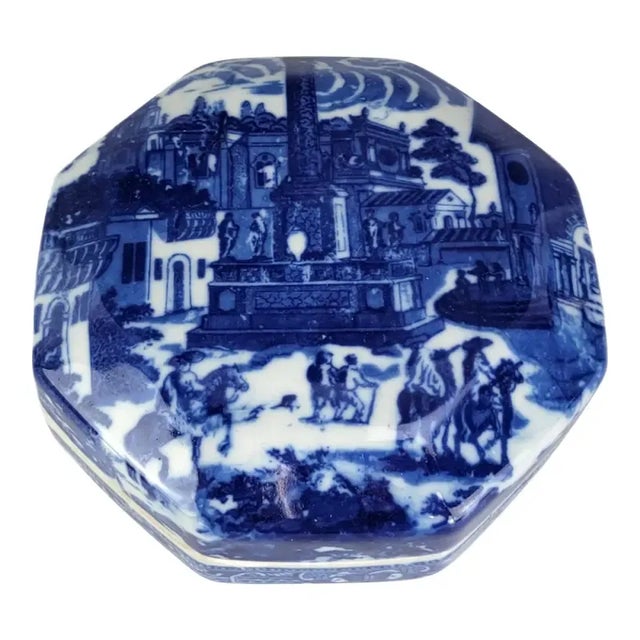 Vintage Flow Blue Porcelain Octagonal Trinket Box in Staffordshire Tradition For Sale - Image 10 of 10