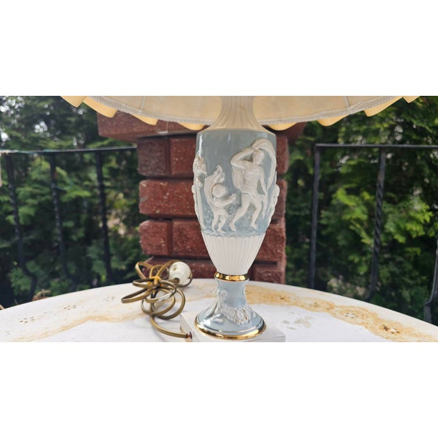 Capodimonte porcelain lamp, 1960s-1970s European Plug (up to 250V).The wiring of this item may be original and might need...