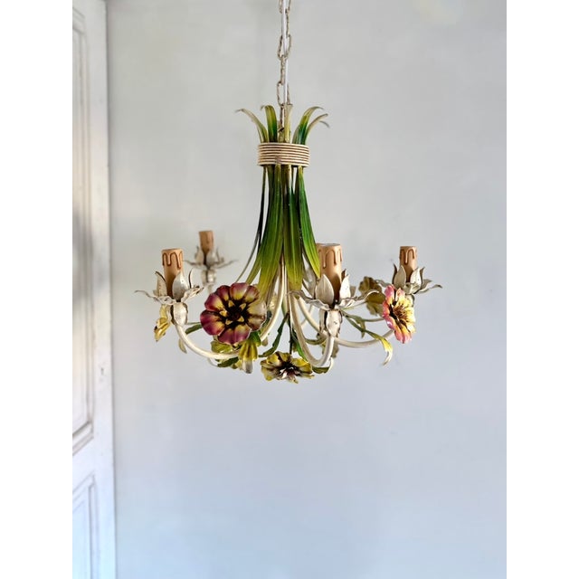 French Tole Inverted Floral Bouquet Chandelier with Five Lights, 1945 For Sale - Image 13 of 18