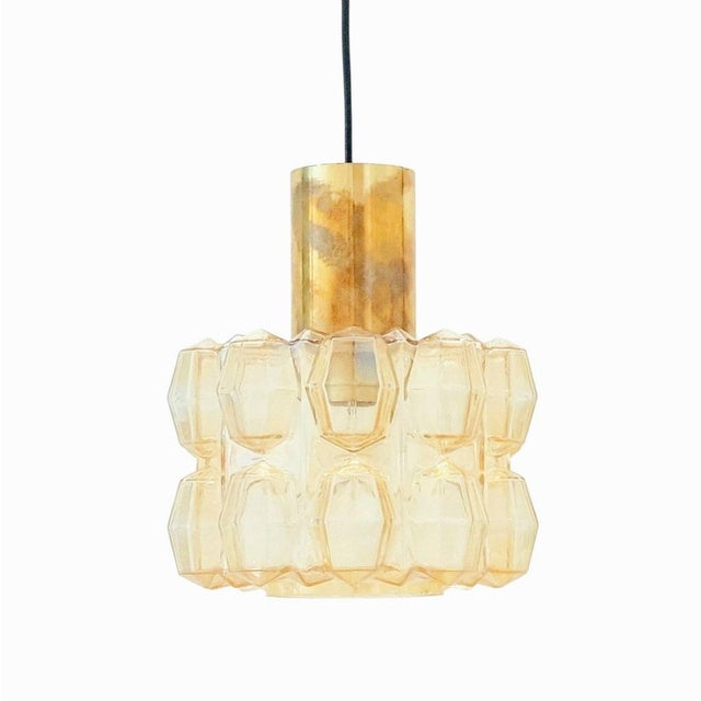 Mid-Century Modern Amber Diamond Glass and Brass Pendant Light by Helena Tynell for Limburg, Germany, 1960s For Sale - Image 11 of 11