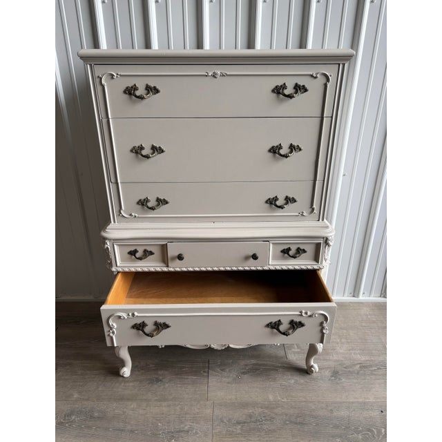 Wood Early 20th Century French Provincial Tallboy Dresser in Soft Neutral Finish – Ornate Carved Details, Solid Wood For Sale - Image 7 of 7