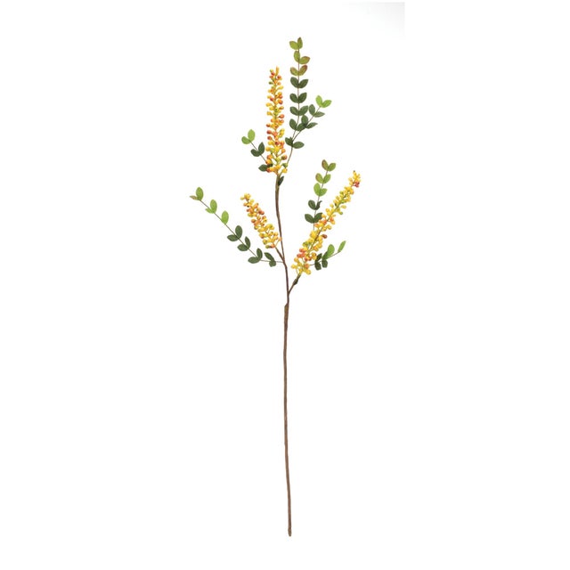 Brighten up your home with the natural charm of this Yellow Berry Foliage Spray Set. Featuring beautifully crafted stems,...
