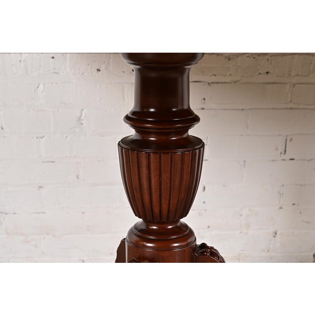 Wood Baker Furniture Style Georgian Banded Mahogany Double Pedestal Extension Dining Table, Newly Refinished For Sale - Image 7 of 14