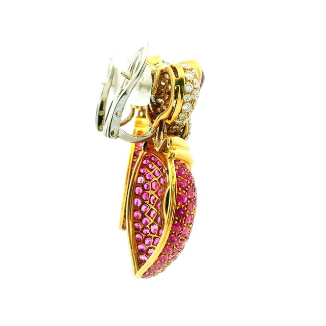 Vintage 1980s 18k Gold Ruby Emerald & Diamond Drop Earrings, Pair For Sale In Miami - Image 6 of 11