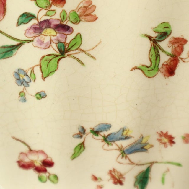 Large Polychrome Flower Cache Pot from Longchamp, France, 1890s For Sale - Image 4 of 18