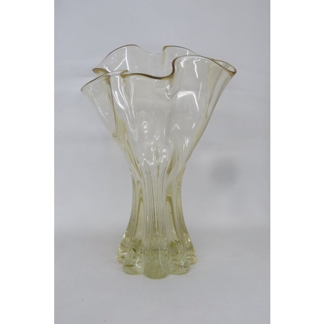 Mid Century Modern Organic Yellow Art Glass Ruffled Rim Handkerchief Vase 4768b For Sale - Image 13 of 15