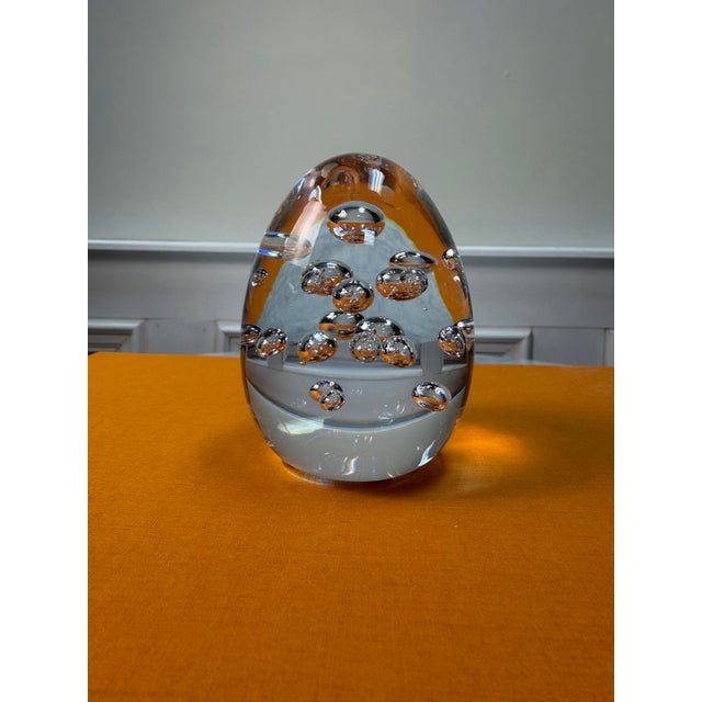 Cristalleries De Sevres Vintage Cristal De Sèvres Controlled Bubble Glass Egg Paperweight For Sale - Image 4 of 6