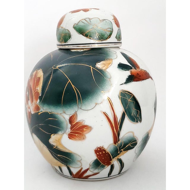 Late 20th Century Vintage Chinese Porcelain Ginger Jar With Hummingbird For Sale - Image 5 of 12