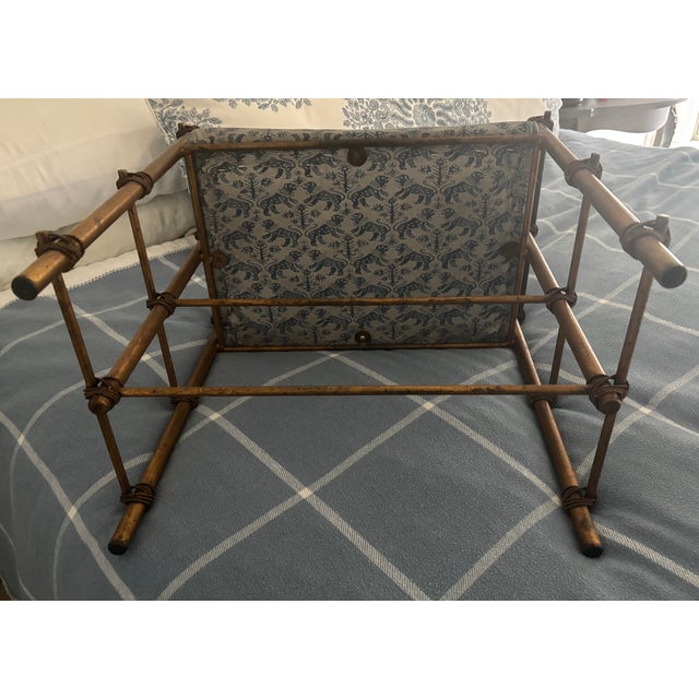 Vintage Gilt Rope Metal Vanity Stool in Fortuny Richelieu Fabric For Sale In Little Rock - Image 6 of 18