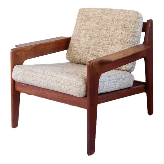 Scandinavian Teak Lounge Chair with Slatted Back, 1960s For Sale
