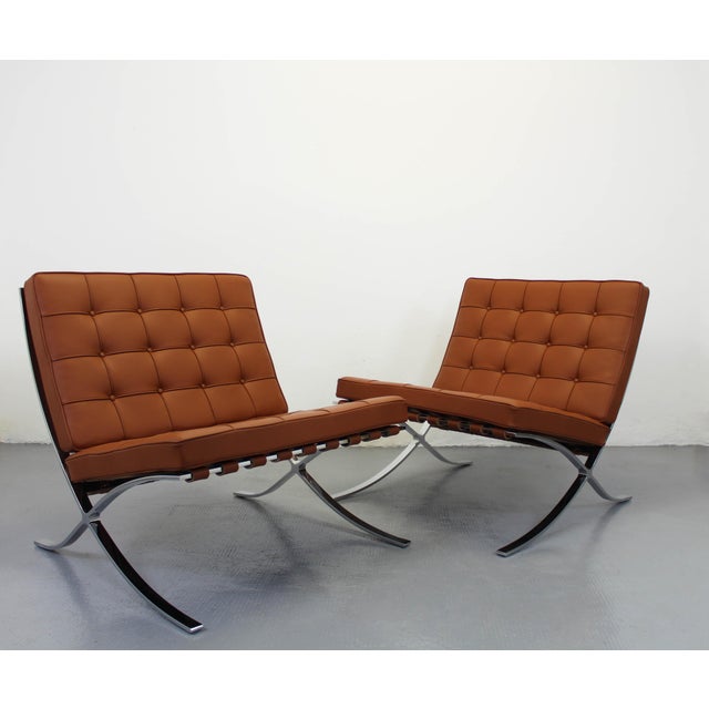 Barcelona Chair in Brown Tobacco Leather by Ludwig Mies Van Der Rohe for Knoll International For Sale - Image 11 of 11