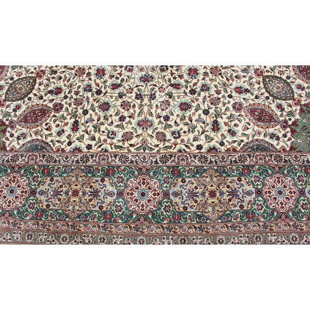 Mint Large Vintage Persian Fine Tabriz Rug With Floral Medallion Design 13 X 19'9 For Sale - Image 8 of 15