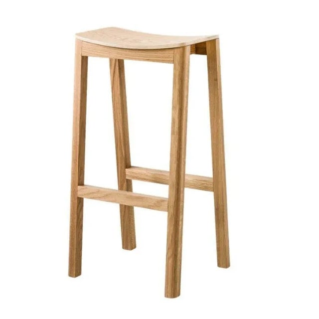 Set of 4, Halikko bar stools, tall by Made By Choice. Dimensions: 40 x 34 x 74 cm. Materials: solid oak Standard finishes:...