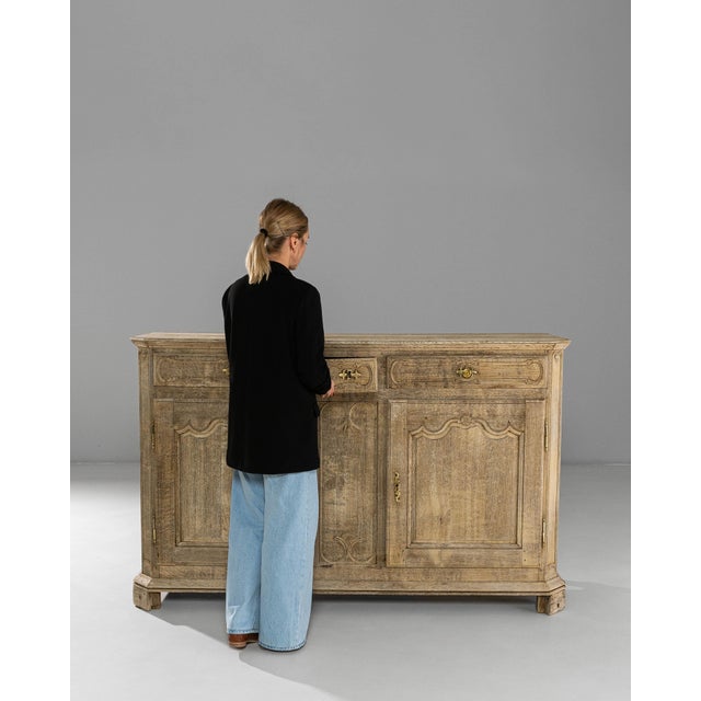 French 19th Century French Louis XV Oak Buffet For Sale - Image 3 of 18