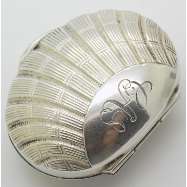 Vintage Italian Handmade Shell-Shaped Engraved Silver Pill Snuff Trinket Box, Fireze, Italy, 1970s For Sale - Image 4 of 12