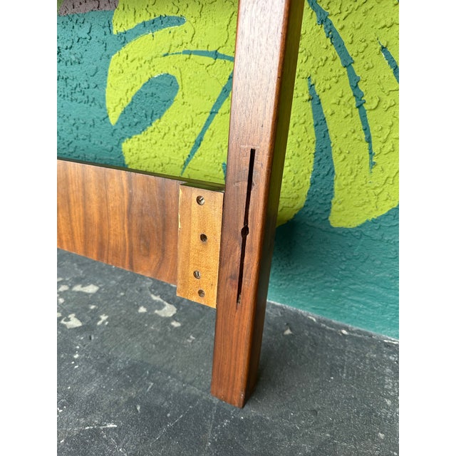 1960s Mid Century Modern Walnut Full Headboard by Kipp Stewart for Drexel Declaration For Sale In Tampa - Image 6 of 8