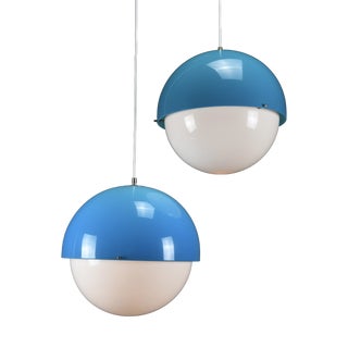 Model 4021 Blue Methacrylate Pendant Lamp by Luigi Bandini Buti for Kartell, Italy, 1960s For Sale