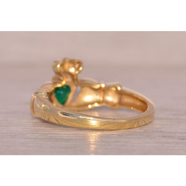 The Dingle: Irish Made Designer Signed Green Agate and Natural Diamond Claddagh Ring For Sale In Philadelphia - Image 6 of 11