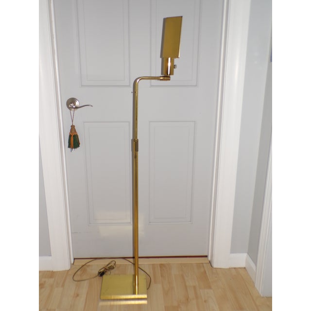 Koch & Lowy Vintage Mid Century Modern Koch & Lowy Directional Brass Articulating Floor Lamp For Sale - Image 4 of 16