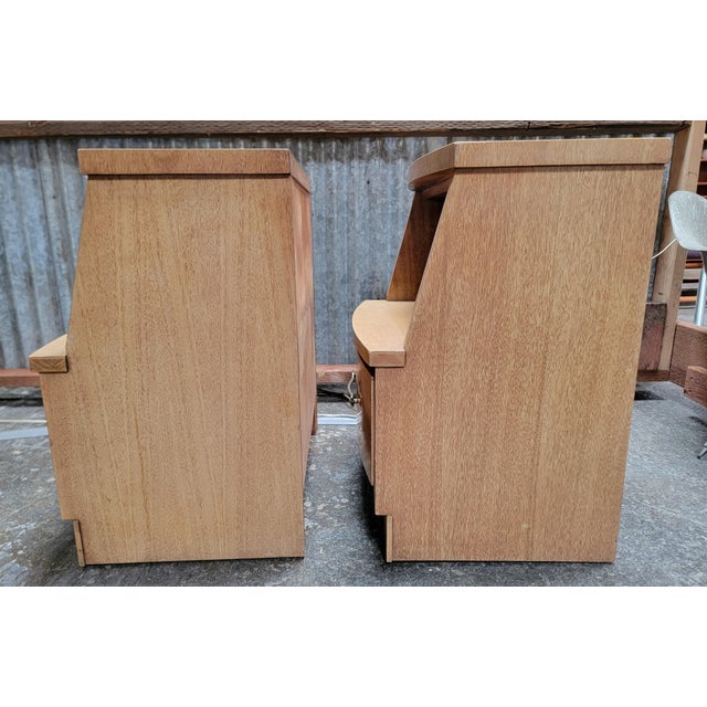 Nightstands / End Tables Mid-Century Modern 1950's - A Pair For Sale In San Francisco - Image 6 of 14