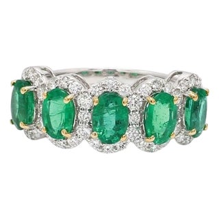 Natural 2.24 cts Zambian emerald & 0.70 cts diamond band gold For Sale