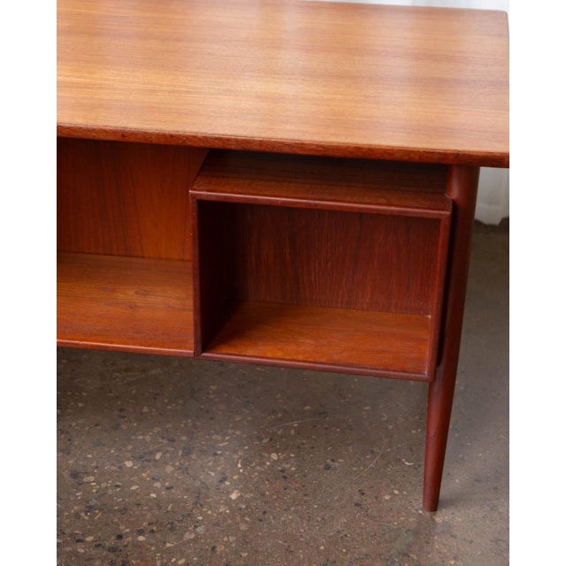 Attributed Hp Hansen Danish Modern Teak Writing Desk, 1960s For Sale - Image 13 of 14