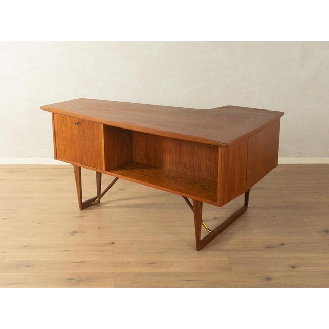 Boomerang Desk by Peter Løvig Nielsen For Sale - Image 7 of 18