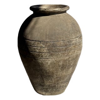 Large Antique Grey Indonesian Pot with Rings and Striations, 1960s For Sale